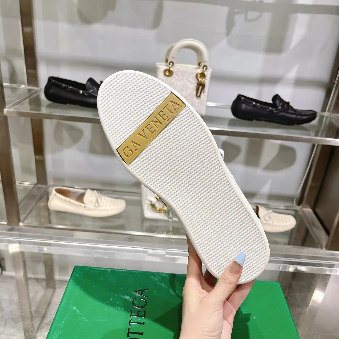 [BV] Top P: 740💰Size for couples: 35-44 (Female 40, Male 38 45, custom-made and non-returnable) Bottega Veneta classic woven strap casual shoes are made of imported high-quality materials, [Rose][Rose]! Purely hand-woven and operated, the original board is reproduced one-to-one! quality assurance!